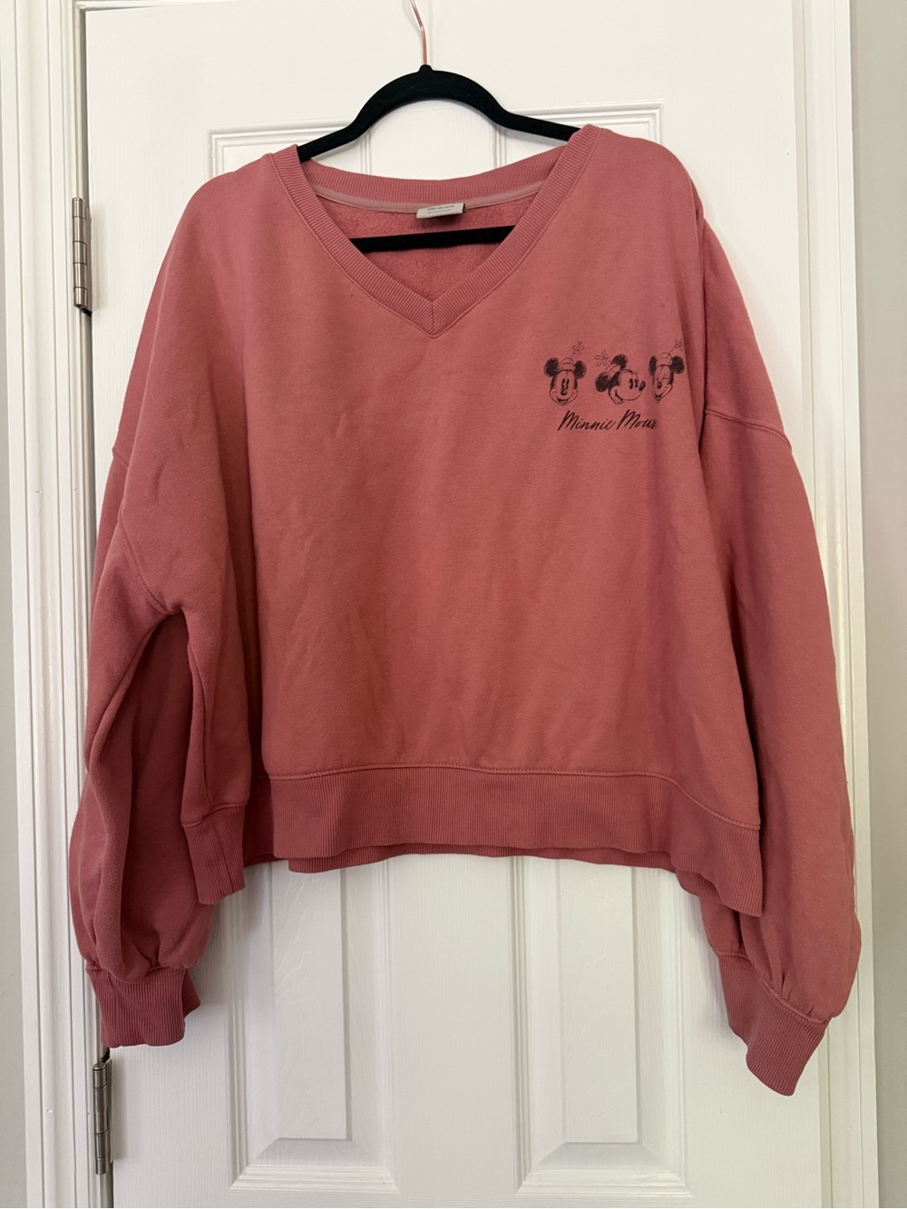 Disney Minnie Mouse Pink V-Neck Sweatshirt — Women’s 2XL